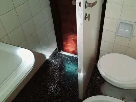 Paraguay 700, Piso 05 04