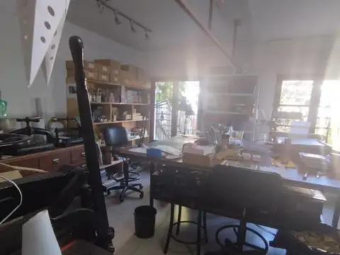 Casa en Venta con 5 cocheras