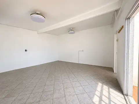 Galpon en Venta en Constitución, USD 200.000