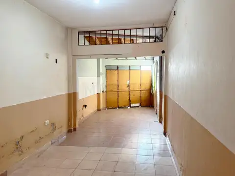 Depto Tipo Casa en Venta 50 años