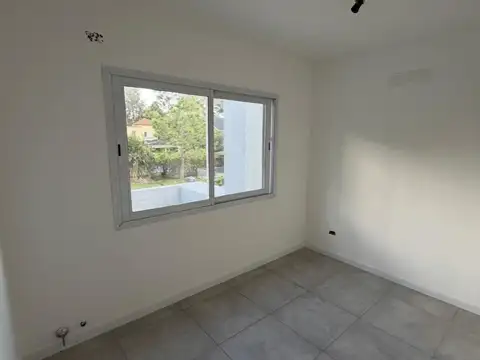 Venta 4 amb casa a estrenar barrio privado Boca Ratón Pilar