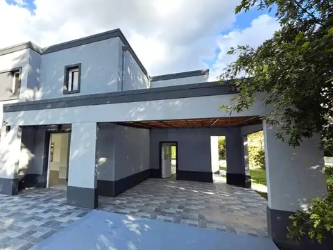 Venta 4 amb casa a estrenar barrio privado Boca Ratón Pilar