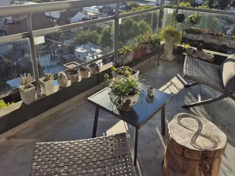 VENTA DEPTO QUILMES CON TERRAZA  PRIVADA Y COCHERA