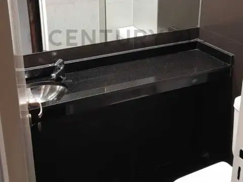 Oficina en Alquiler en Retiro, $ 700.000