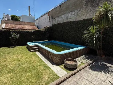 Casa en Venta en Moron Sur, USD 250.000