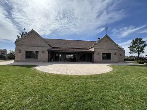 Casa en venta  Barrio Privado Pueyrredon Lote Central Chacras de Coria Luján de Cuyo
