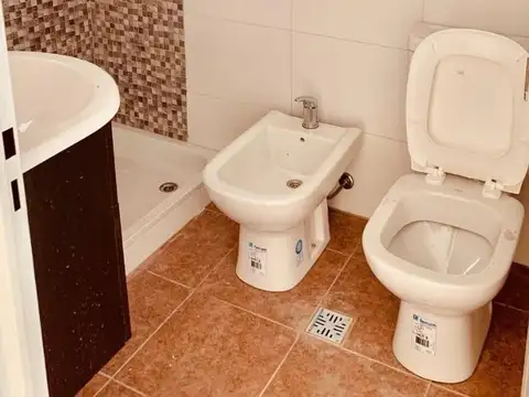 Depto Tipo Casa en Alquiler de 1 dormitorio