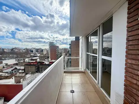 Maipú 2200