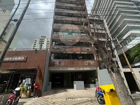 Oficina en Venta en Olivos, USD 250.000