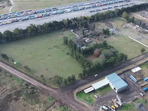 Terreno en Venta de 6516,0 m2