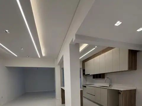 Departamento 3 Ambientes en Planta Baja en Palermo Chico Reciclado a Nuevo Patio Apto Profesional