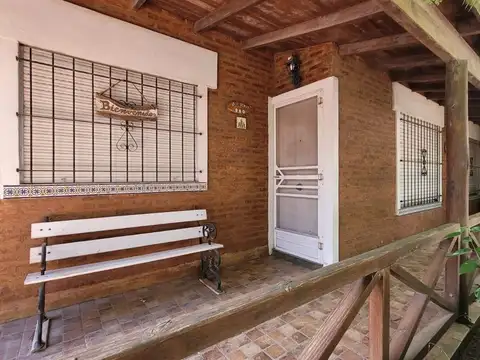 Avenida Lucas Scully 900