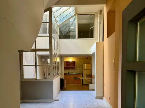 Depto Tipo Casa en Alquiler de 1 dormitorio