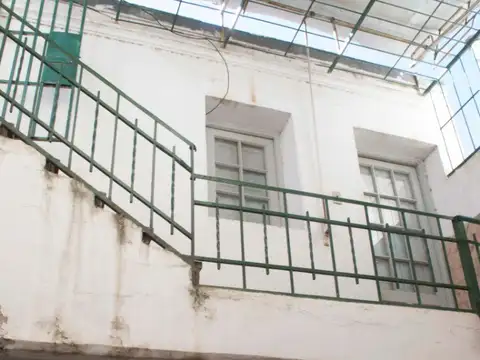 Isabel La Catolica 800