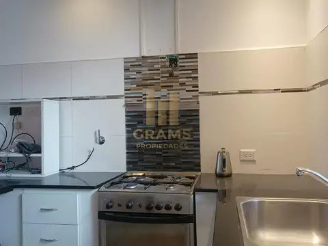 Venta de Casa 4 DORMITORIOS, La Plata