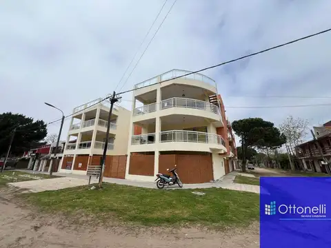 Departamento en venta de 2 dormitorios c/ cochera en San Bernardo