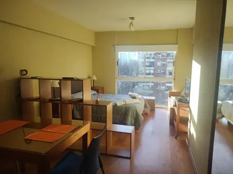 Paseo Colón 1100, Piso 8