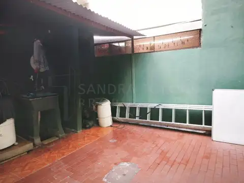 Depto Tipo Casa 2 ambientes con 1 baño