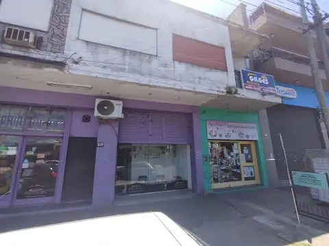 Alquiler de Oficina 110M² en Lomas Del Mirador Buen Estado y Excelene Ubicación