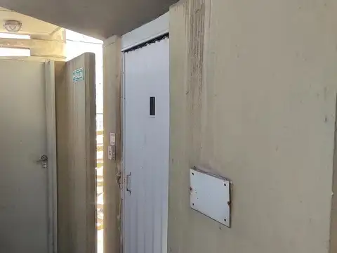 hipolito yrigoyen al 900