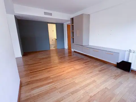 Departamento en Venta con 2 cocheras