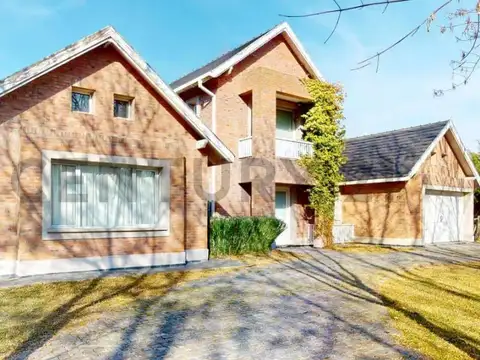 Casa en Venta de 4 dormitorios