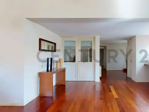 CASA DE CATEGORÍA EN GRAND BELL