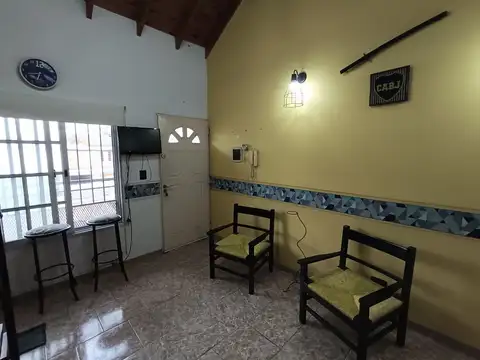 Depto Tipo Casa en Venta de 4 ambientes