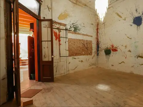 CASA EN VENTA FLORES 8 AMBIENTES
