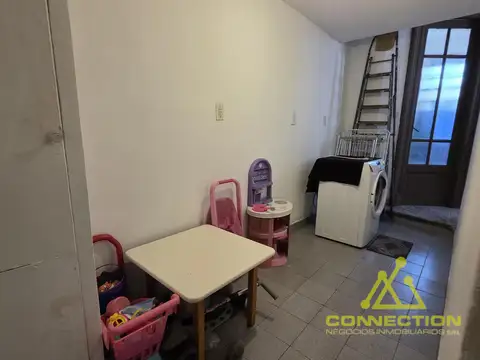 Depto Tipo Casa en Venta 80 años