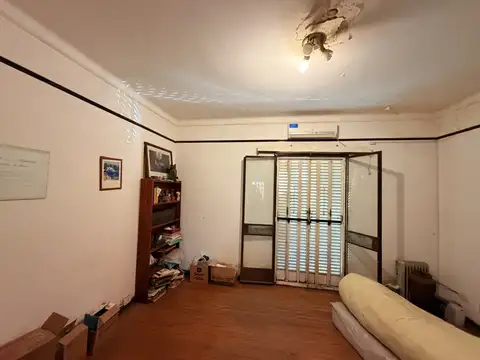 Depto Tipo Casa 5 ambientes con 1 baño