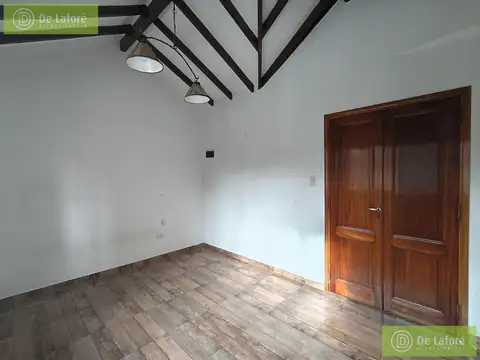 Depto Tipo Casa en Alquiler de 1 dormitorio
