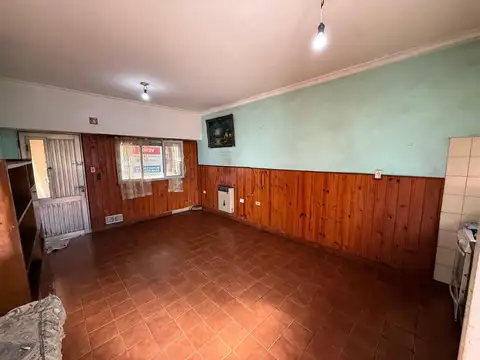 Casa 4 ambientes con 1 baño