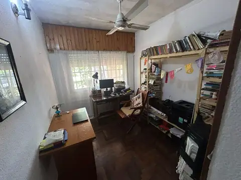 CASA 3 DORMITORIOS , PILETA Y COCHERA EN BAIGORRIA