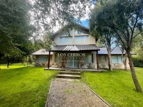 Casa de 3 dormitorios, 3 baños en Villa Lago Gutiérrez.