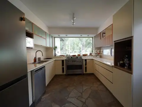 Casa en Venta en La Tradicion, USD 430.000
