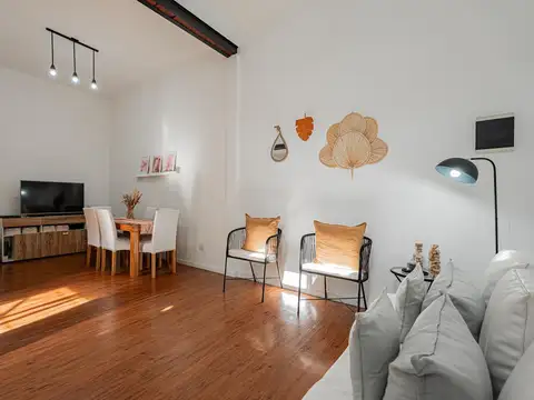 Depto Tipo Casa 3 ambientes con 2 baños