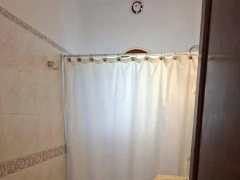 Depto Tipo Casa en Venta 60 años