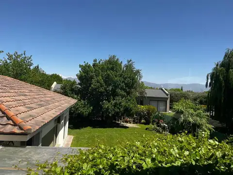 Casa en Venta en Lujan de Cuyo, USD 450.000
