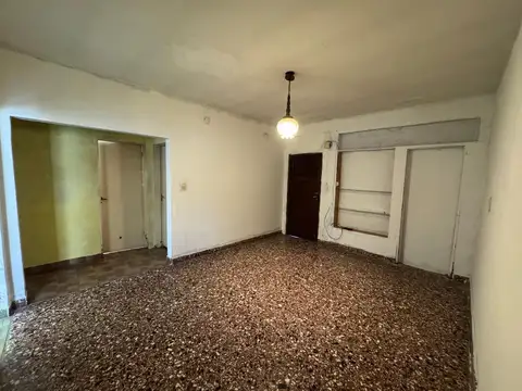 Casa en Venta en Garin, USD 100.000