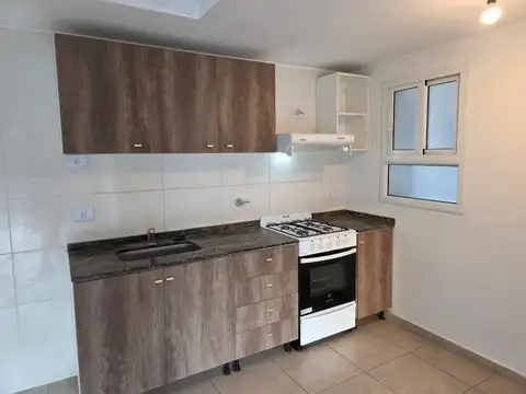 Departamento 3 ambientes con 1 baño