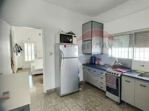 Avenida Ameghino 400