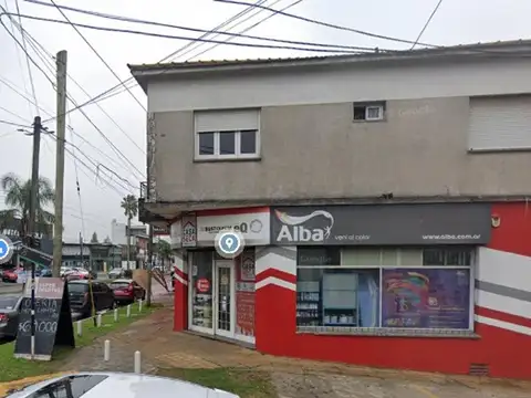 Av. Pres. Hipólito Yrigoyen 1000