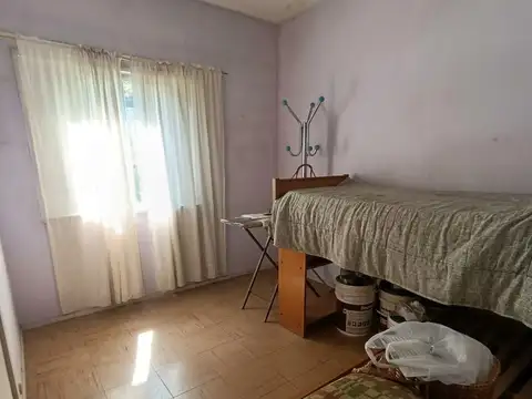 OPORTUNIDAD CERCANIA A GRAND BOURG! CASA 300M2 -APTA CREDITO- Sobre Asfalto, GRA