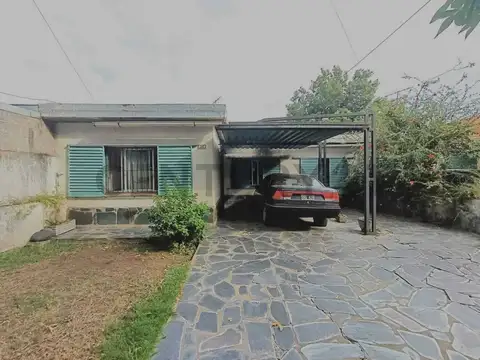 OPORTUNIDAD CERCANIA A GRAND BOURG! CASA 300M2 -APTA CREDITO- Sobre Asfalto, GRAN POTENCIAL!