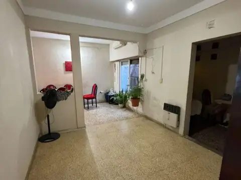 Depto Tipo Casa en Venta en Ramos Mejia, USD 61.000