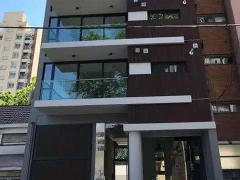 3 AMBIENTES CON COCHERA EN INMEJORABLE UBICACIÓN!