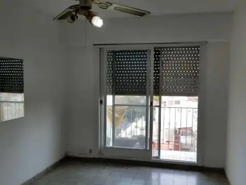 DEPARTAMENTO VENTA CASTELAR 