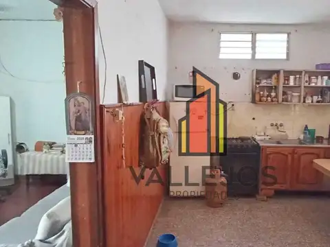 VENTA Casa en PH al frente, independiente | patio y terraza