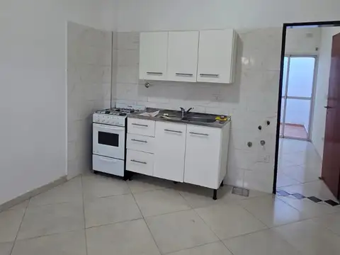 Depto Tipo Casa en Alquiler de 2 ambientes